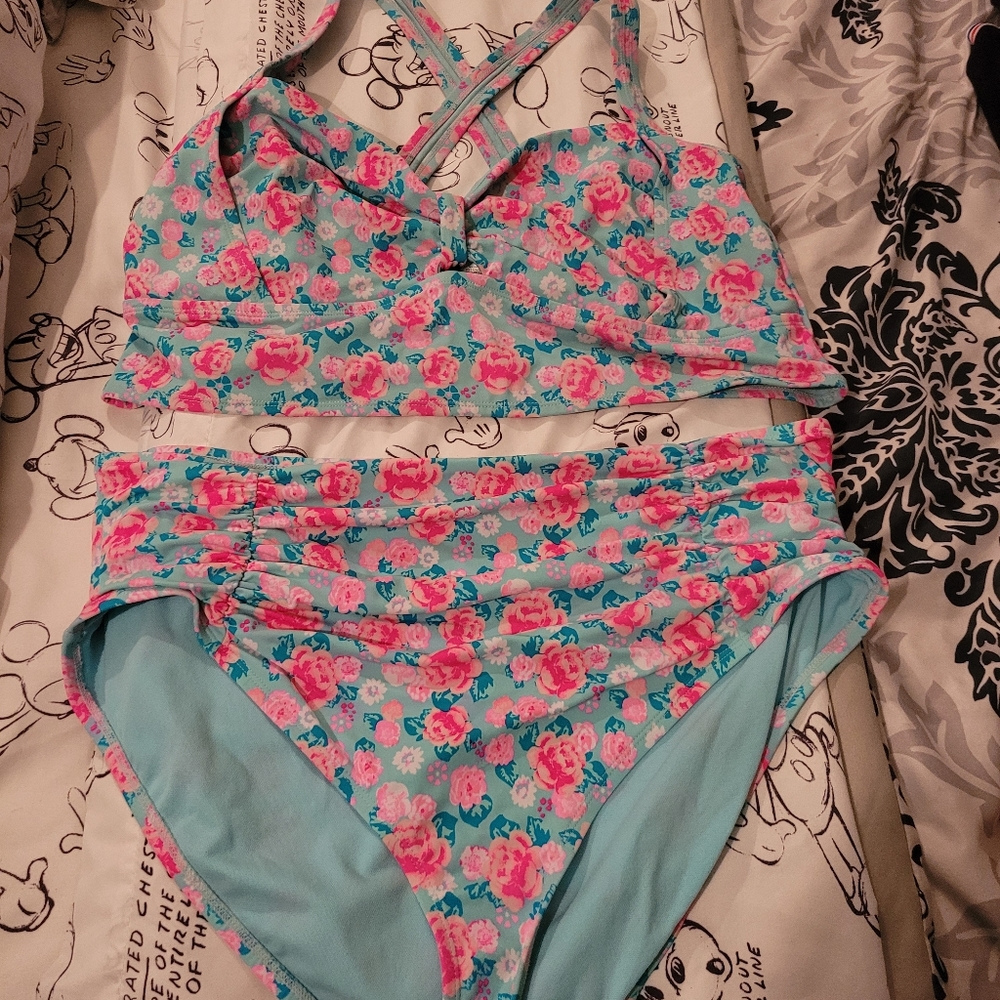 Bathing suit